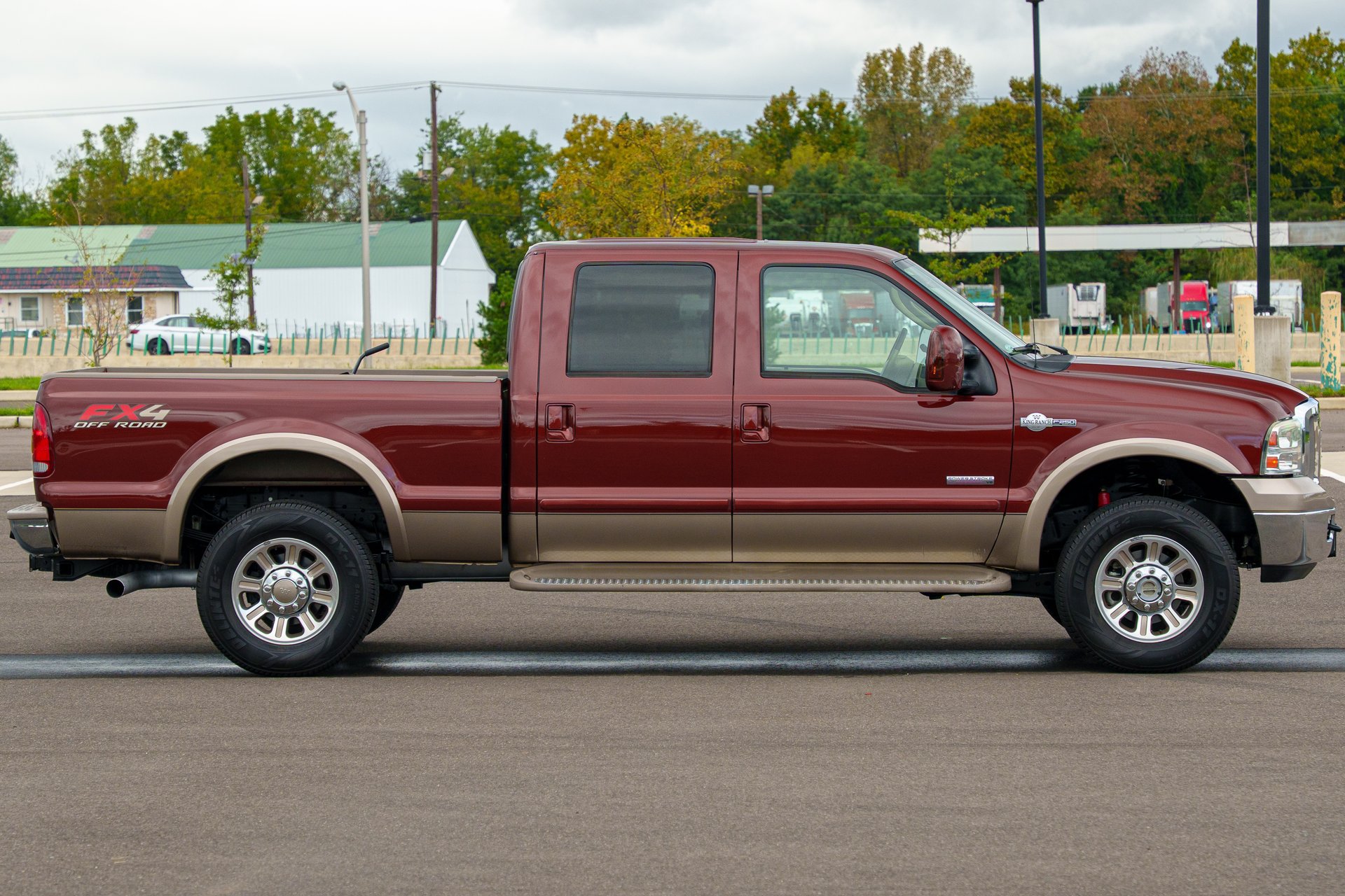 Used 2006 Ford F250 XL AWD/4WD image 10