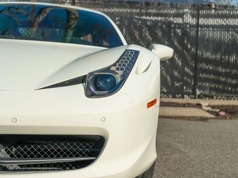 Used 2015 Ferrari 458 Italia Coupe image 6