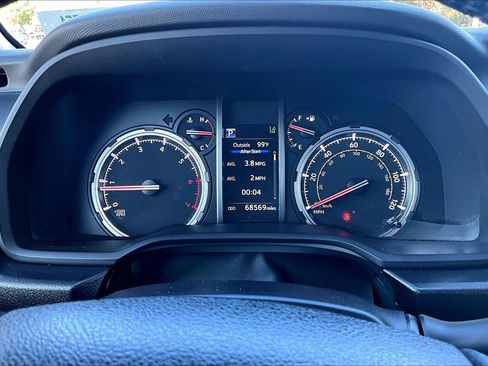 Used 2022 Toyota 4Runner TRD Sport w/ Technology Package AWD/4WD image 25