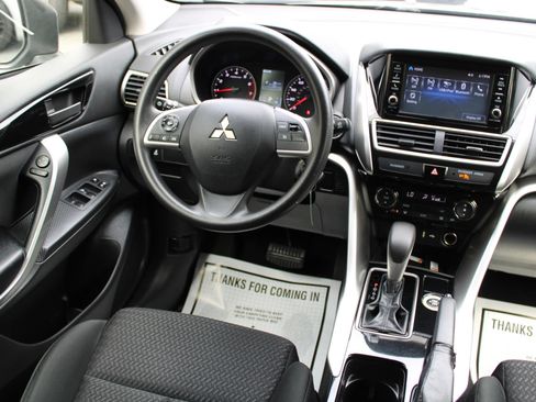 Used 2019 Mitsubishi Eclipse Cross ES AWD/4WD image 13
