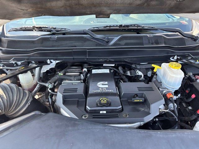 Used 2024 RAM 5500 Tradesman w/ Chrome Appearance Group AWD/4WD image 31