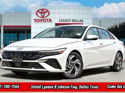 Used 2025 Hyundai Elantra Limited
