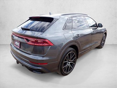 Used 2021 Audi Q8 Prestige w/ Prestige Package AWD/4WD image 4