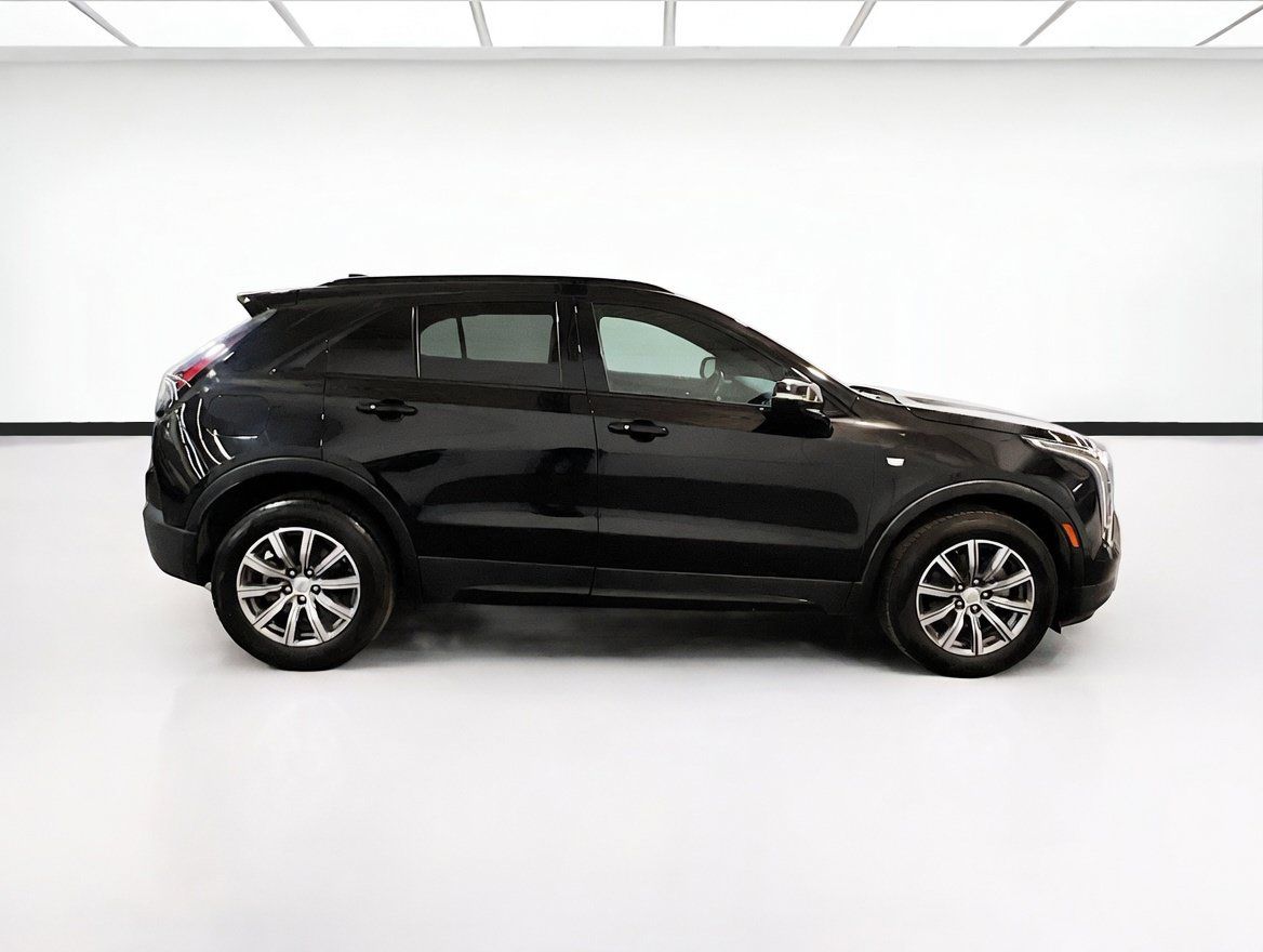 Used 2022 Cadillac XT4 Sport w/ Safety Alert Package FWD image 23