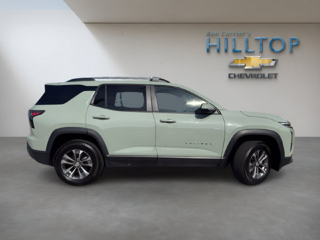 Used 2025 Chevrolet Equinox LT w/ Convenience Package II AWD/4WD image 3