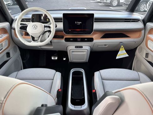 New 2025 Volkswagen ID. Buzz Pro S Plus image 16
