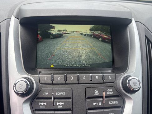 Used 2017 Chevrolet Equinox LT AWD/4WD image 15