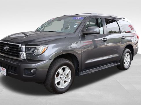 Used 2019 Toyota Sequoia SR5 AWD/4WD image 72