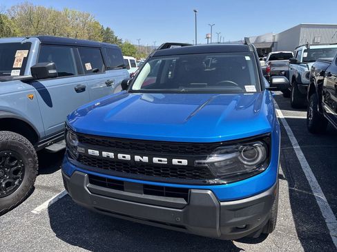 Used 2025 Ford Bronco Sport Outer Banks w/ Outer Banks Tech Package+ image 5