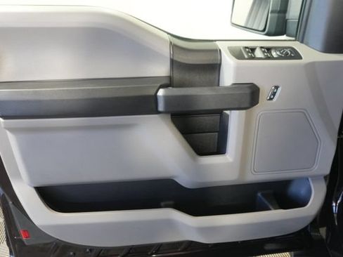 Certified 2019 Ford F150 XL w/ Equipment Group 101A Mid AWD/4WD image 30