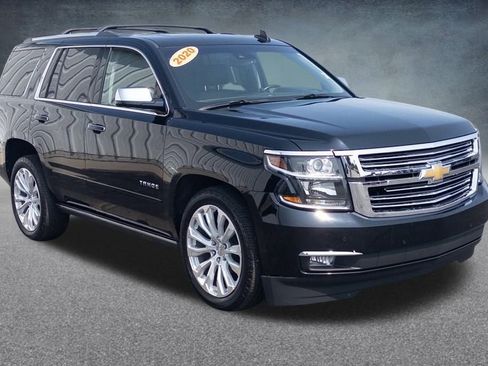 Used 2020 Chevrolet Tahoe Premier w/ Premier Plus Edition image 3