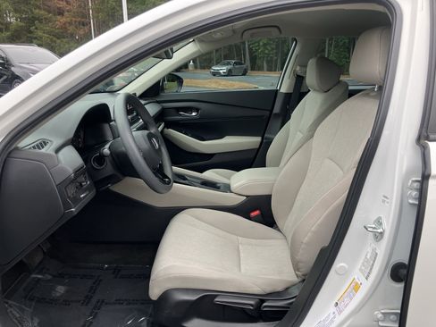 Certified 2023 Honda Accord LX image 16