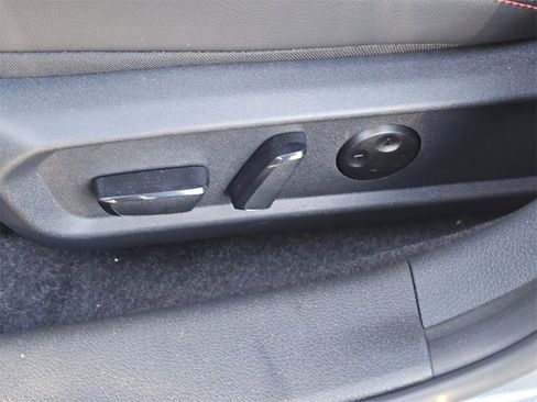 New 2026 Nissan Sentra SR w/ SR Premium Package image 29