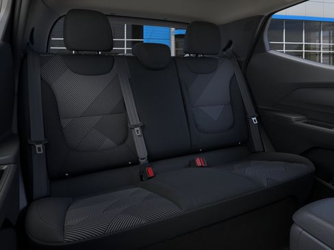 New 2027 Chevrolet Bolt LT FWD image 17