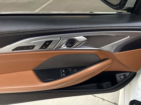 Used 2019 BMW M850i xDrive Coupe image 16