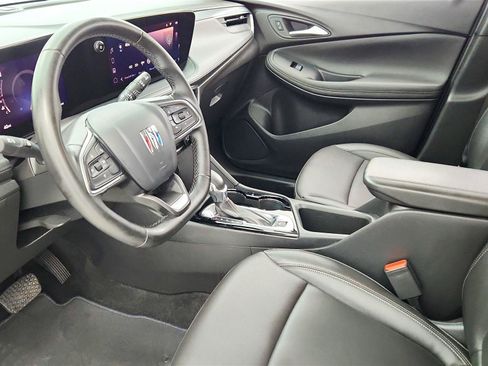 Used 2024 Buick Encore GX Sport Touring AWD/4WD image 31
