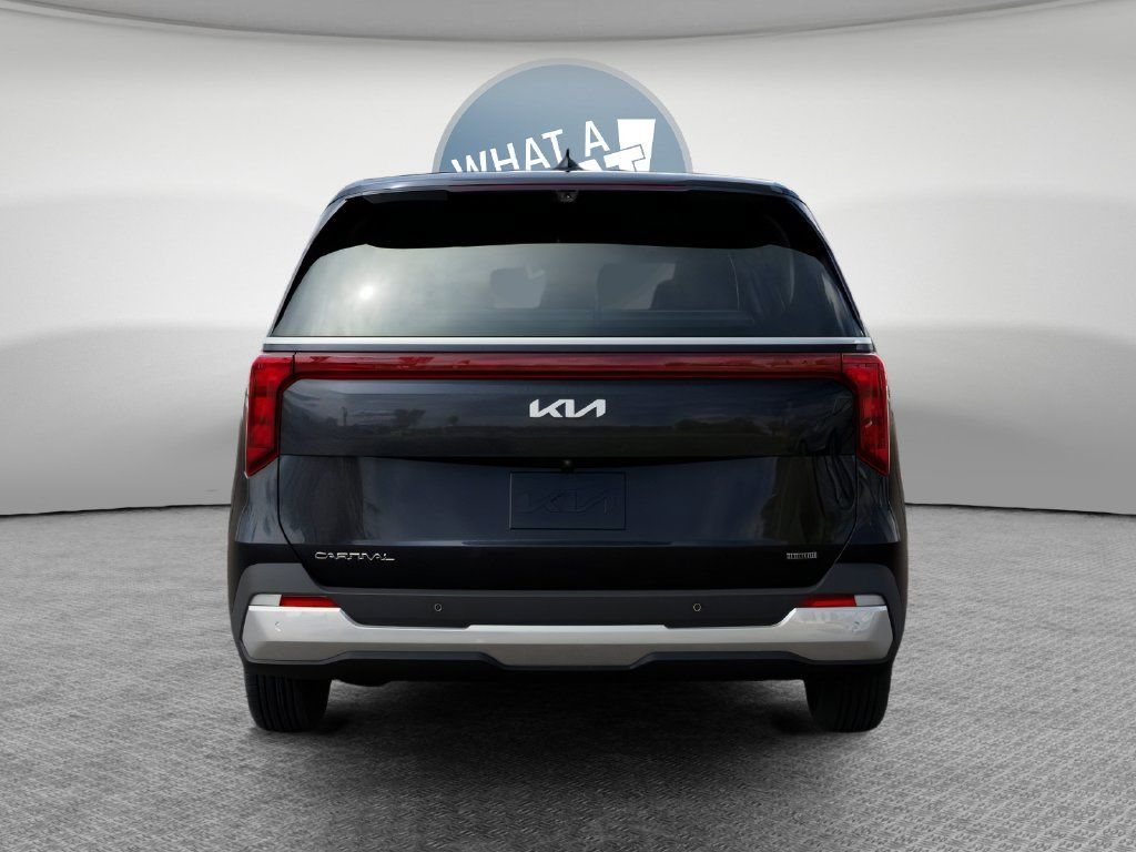 New 2027 Kia Carnival LXS FWD image 5