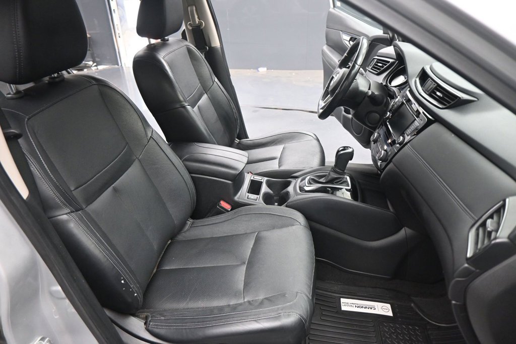 Used 2018 Nissan Rogue SL FWD image 21