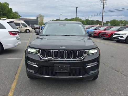 Used 2023 Jeep Grand Cherokee 4WD 4xe image 2