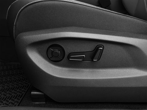 New 2026 Volkswagen Tiguan SE R-Line FWD image 58