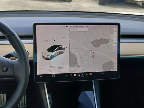 Used 2020 Tesla Model 3 Performance AWD/4WD image 23