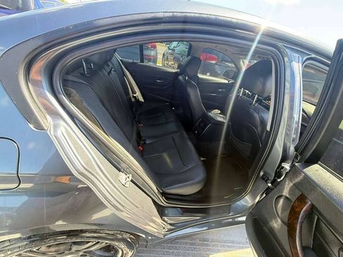 Used 2015 BMW 328i Sedan w/ Premium Package RWD image 13