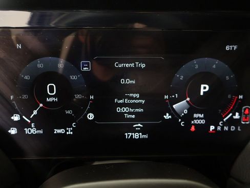 Used 2025 GMC Yukon XL Denali AWD/4WD image 54