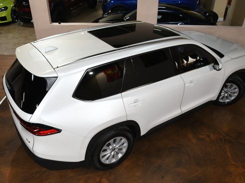 Used 2024 Toyota Grand Highlander FWD image 75