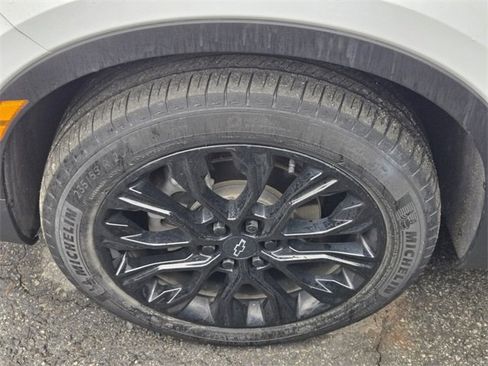 Used 2023 Chevrolet Blazer LT w/ LPO, Floor Liner Package image 9