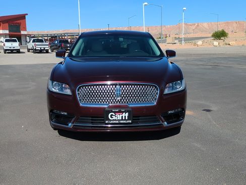 Used 2017 Lincoln Continental Reserve AWD/4WD image 9