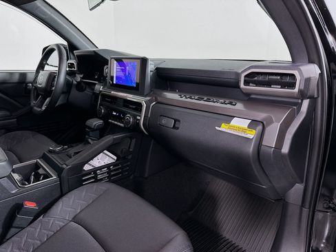 New 2026 Toyota Tacoma SR5 AWD/4WD image 28