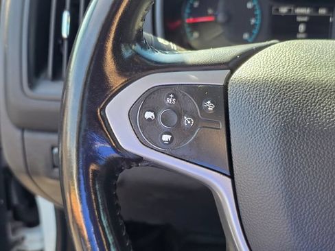 Used 2022 Chevrolet Colorado LT w/ Fleet Safety Package RWD image 28
