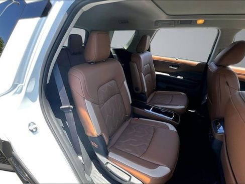 New 2026 Nissan Pathfinder Platinum AWD/4WD image 10