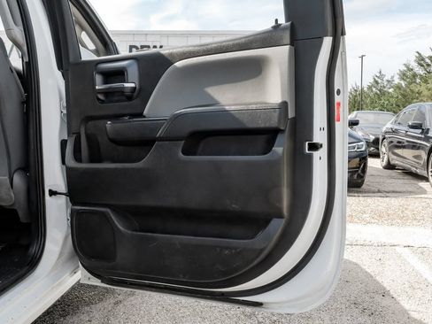 Used 2018 Chevrolet Silverado 1500 W/T w/ Trailering Package AWD/4WD image 38