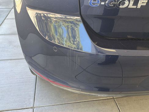 Used 2016 Volkswagen e-Golf SEL Premium w/ Driver Assistance Package FWD image 20