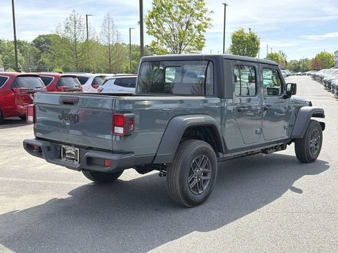 New 2026 Jeep Gladiator Sport AWD/4WD image 12