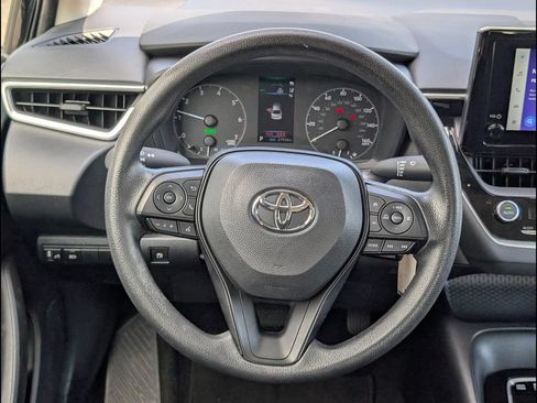 Used 2023 Toyota Corolla LE w/ Carpet Mat Package (TMS) FWD image 12