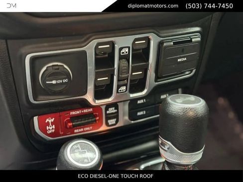 Used 2021 Jeep Wrangler Unlimited Rubicon AWD/4WD image 27