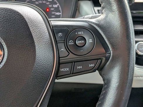 Used 2024 Toyota Corolla SE FWD image 22