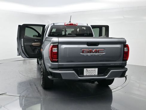Used 2025 GMC Canyon Denali AWD/4WD image 27