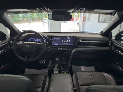Used 2025 Toyota Camry XSE w/ Premium Plus Package AWD/4WD image 20