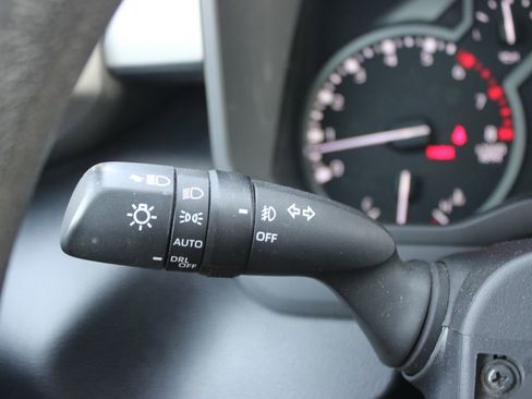 Used 2023 Toyota Tundra SR5 w/ SR5 Convenience Package AWD/4WD image 36