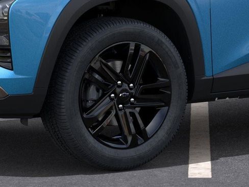 New 2026 Chevrolet Trax ACTIV w/ Sunroof Package FWD image 9