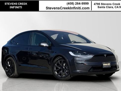 Used 2024 Tesla Model X image 1