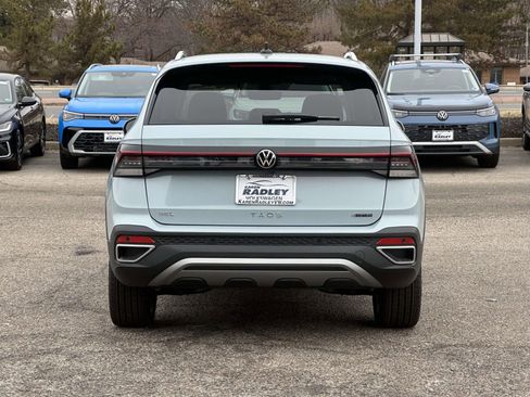 New 2026 Volkswagen Taos SEL AWD/4WD image 3