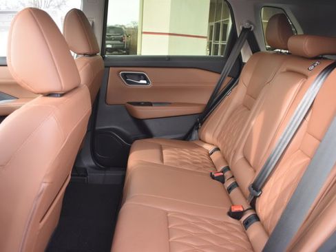 New 2026 Nissan Rogue Platinum w/ Platinum Premium Package image 15