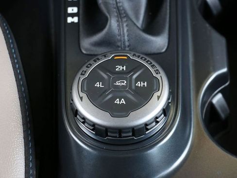 Certified 2024 Ford Bronco Wildtrak AWD/4WD image 29