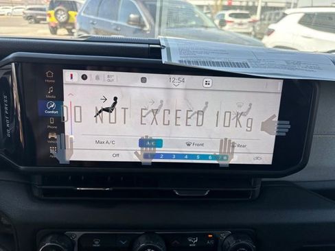 New 2025 Jeep Gladiator Sport image 28