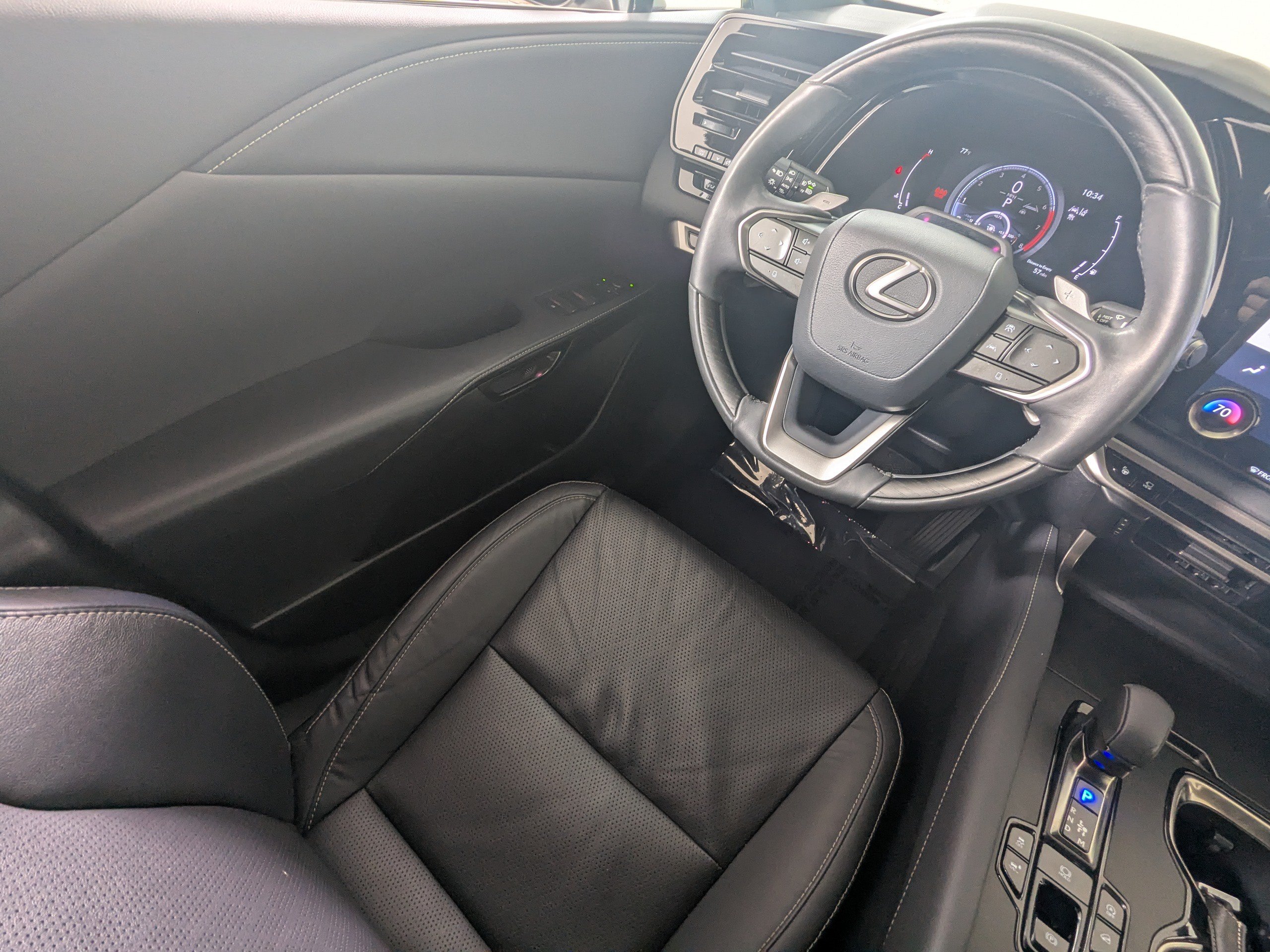 Used 2023 Lexus RX 350 Premium Plus w/ Cold Area Package AWD/4WD image 10