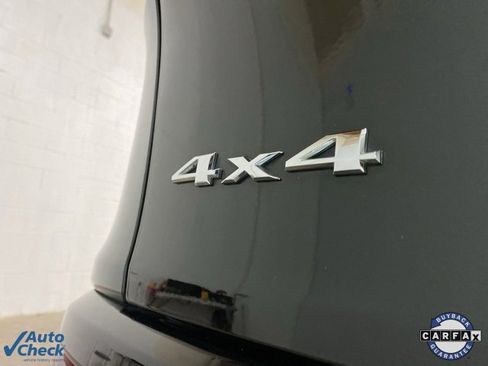 Used 2017 Jeep Cherokee Overland w/ Technology Group image 94